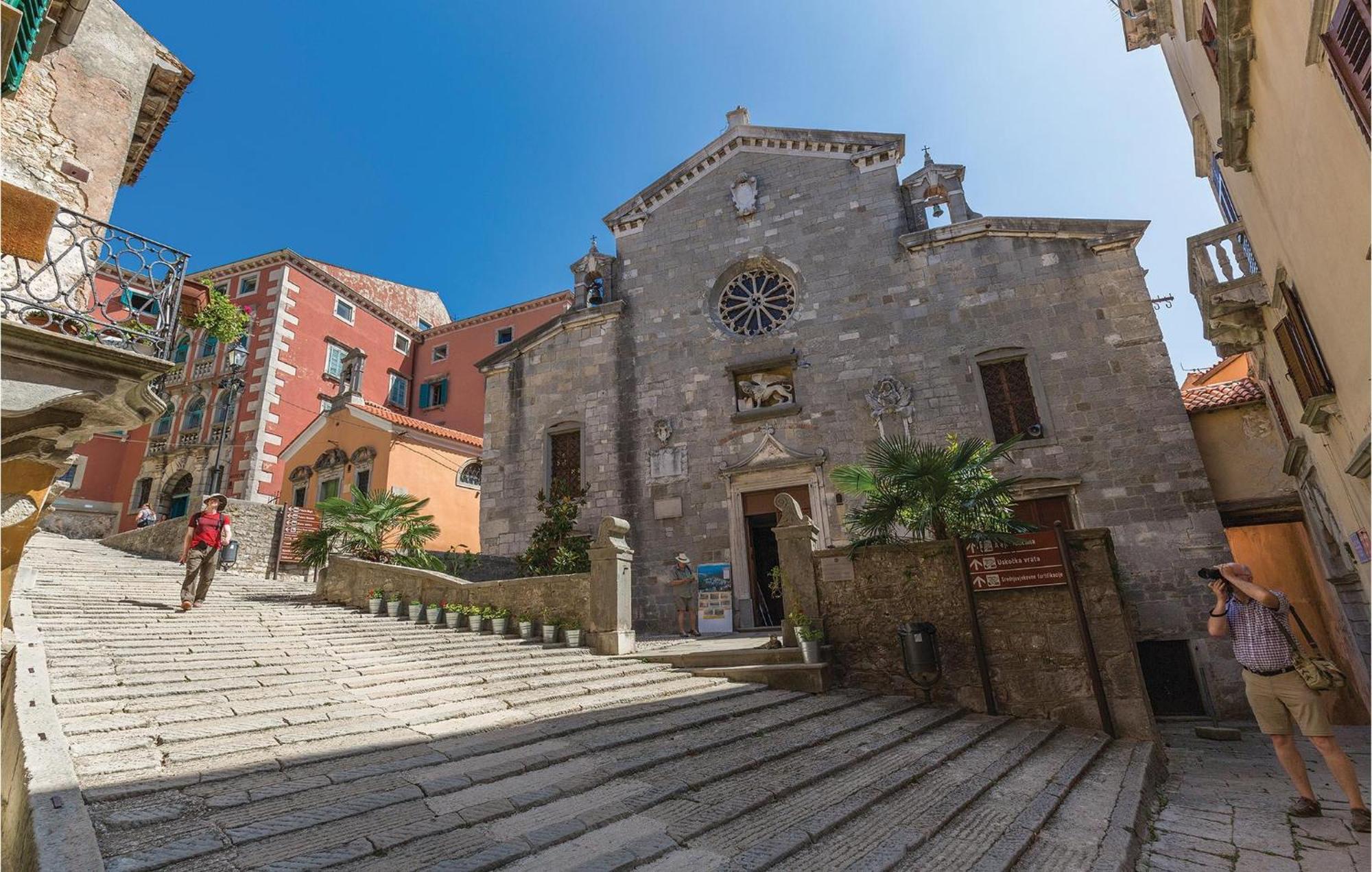 Amazing Apartment In Labin With House Sea View ภายนอก รูปภาพ